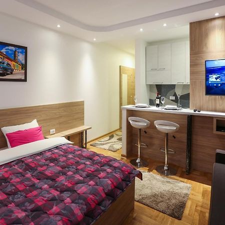 Apartment Promenada 30 노비사드 외부 사진
